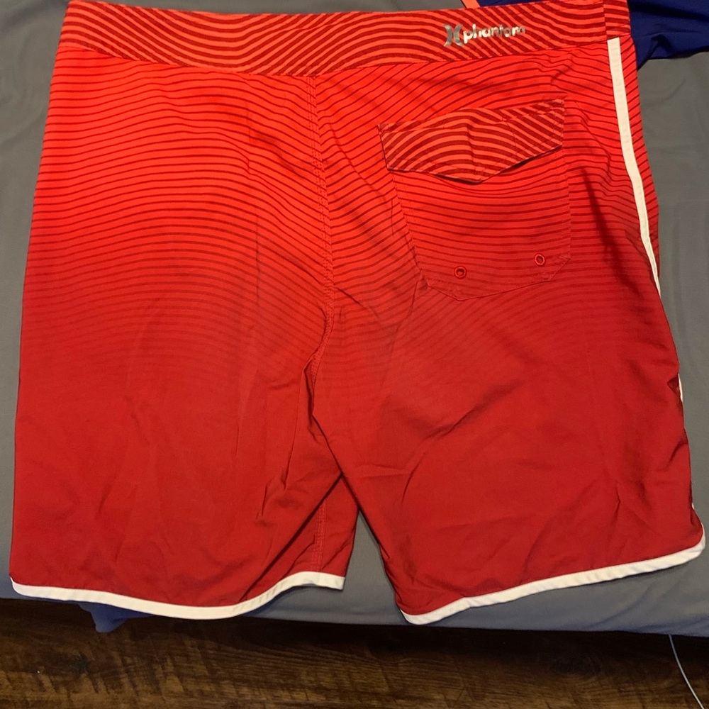 Hurley phantom swim trunks men! Perfect condition